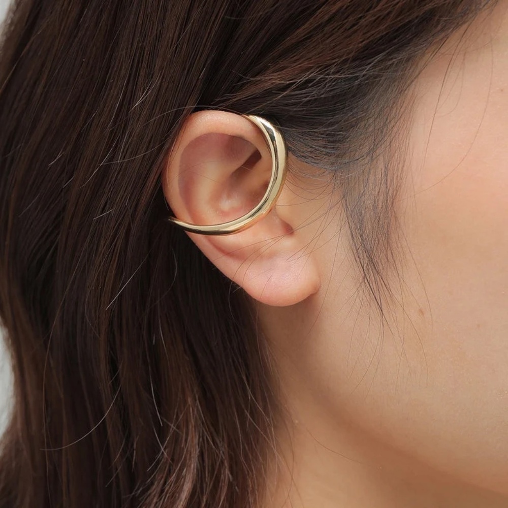Unilateral Asymetric Ear Wrap